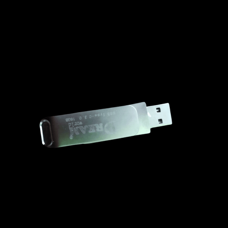 DREAMWORLD  IRON FLASH DRIVE - 16GB