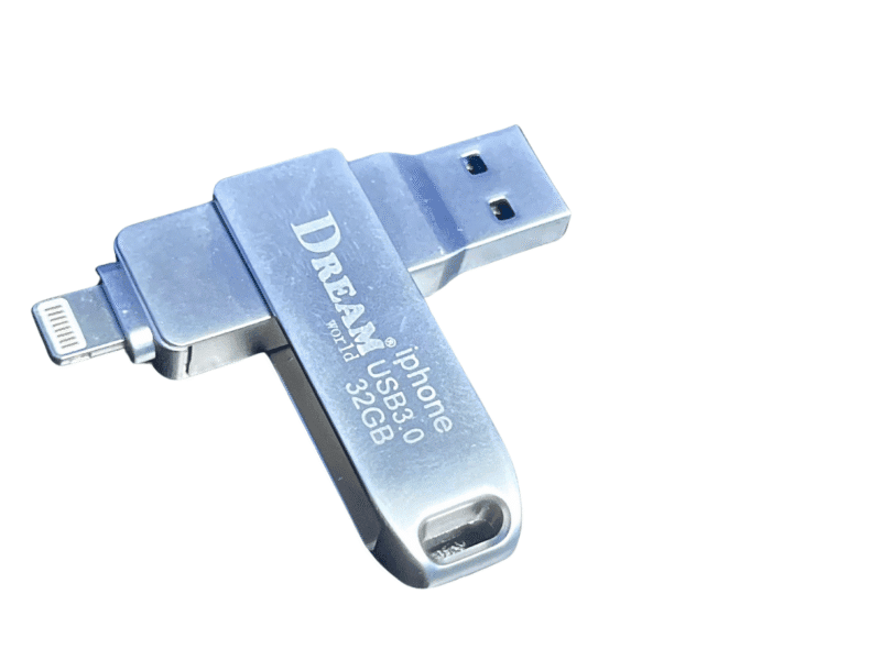 DreamWorld iPhone Flash Drive - 32GB